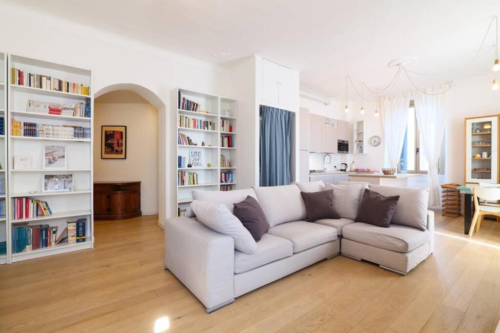 Primopiano - Rinuccini Apartment มิลาน ภายนอก รูปภาพ