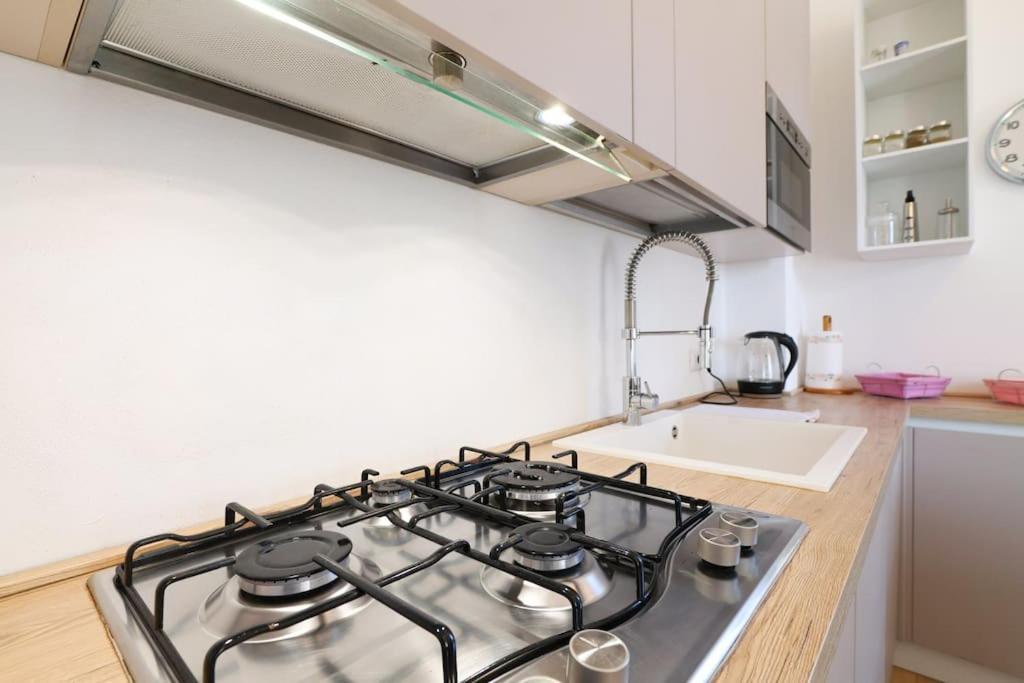 Primopiano - Rinuccini Apartment มิลาน ภายนอก รูปภาพ