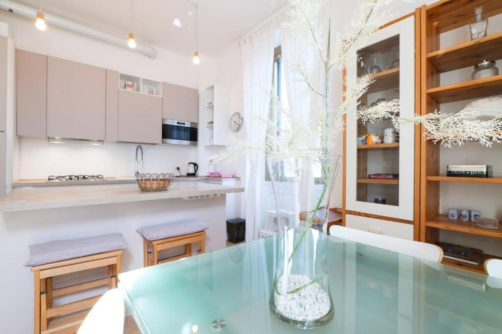 Primopiano - Rinuccini Apartment มิลาน ภายนอก รูปภาพ