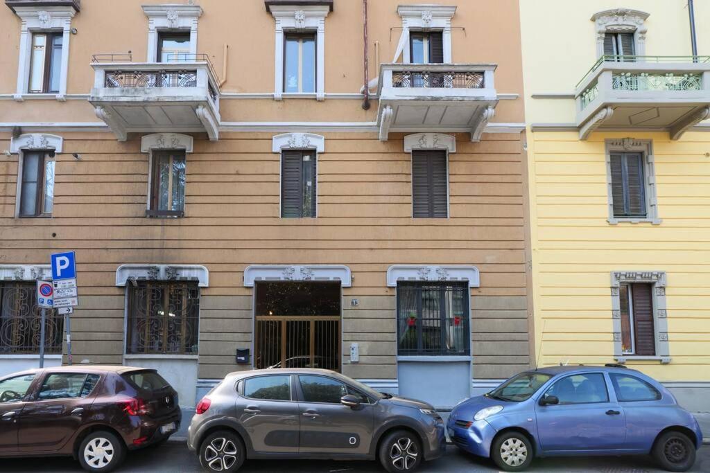 Primopiano - Rinuccini Apartment มิลาน ภายนอก รูปภาพ