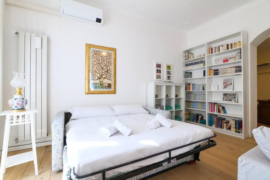 Primopiano - Rinuccini Apartment มิลาน ภายนอก รูปภาพ