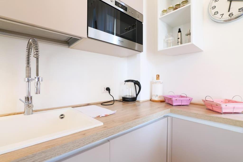 Primopiano - Rinuccini Apartment มิลาน ภายนอก รูปภาพ