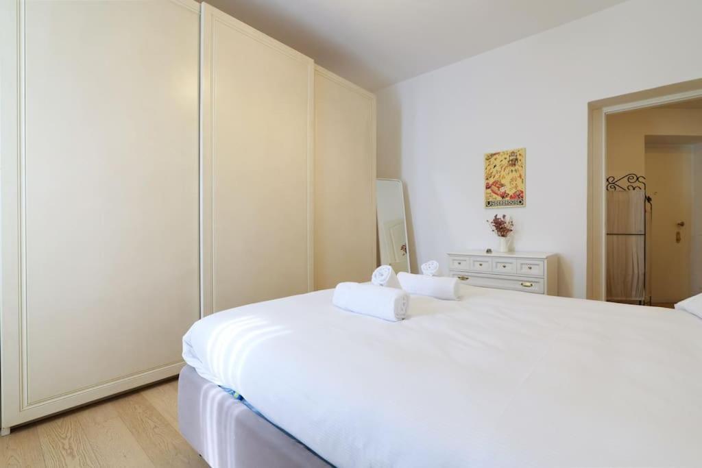 Primopiano - Rinuccini Apartment มิลาน ภายนอก รูปภาพ